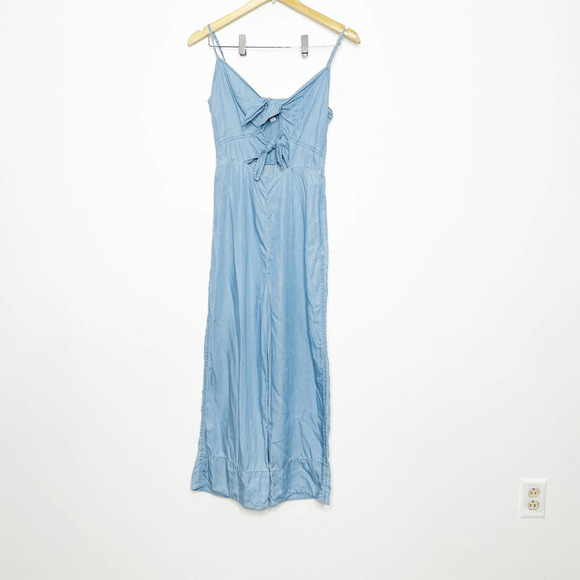 INTERMIX Tara Cutout Tie Front Wide Leg Jumpsuit in Blue Chambray womens 2 - Picture 2 of 8